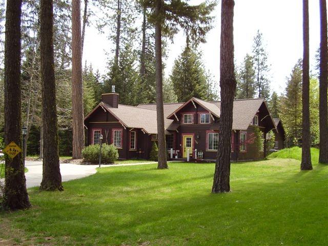 Charming year 'round or vacation home on .72 Acre lot